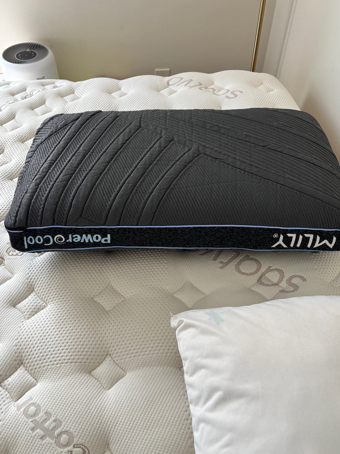 Switching your pillow can be the cheapest way to get a Goodnight's Sleep