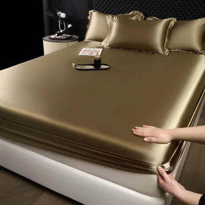 100% Mulberry Silk Fitted Luxury Sheet Set with Pillowcase