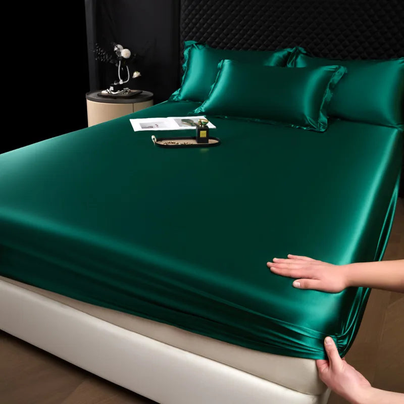 100% Mulberry Silk Fitted Luxury Sheet Set with Pillowcase