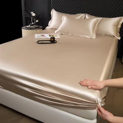 100% Mulberry Silk Fitted Luxury Sheet Set with Pillowcase