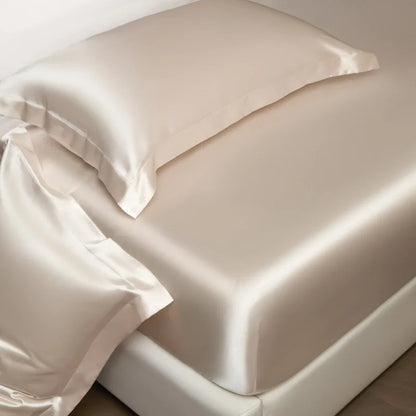 100% Mulberry Silk Fitted Luxury Sheet Set with Pillowcase